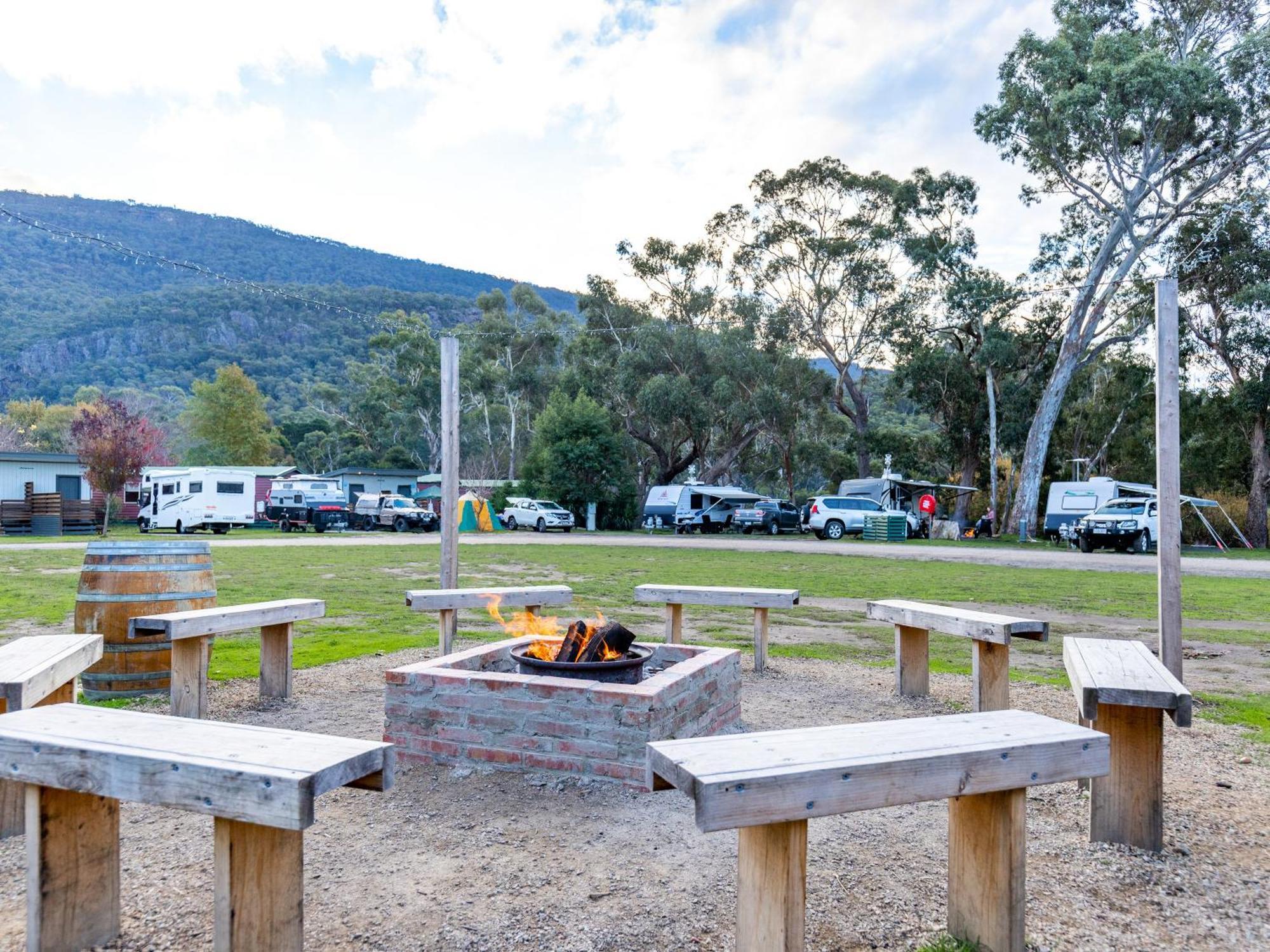 Nrma Halls Gap Holiday Park Esterno foto